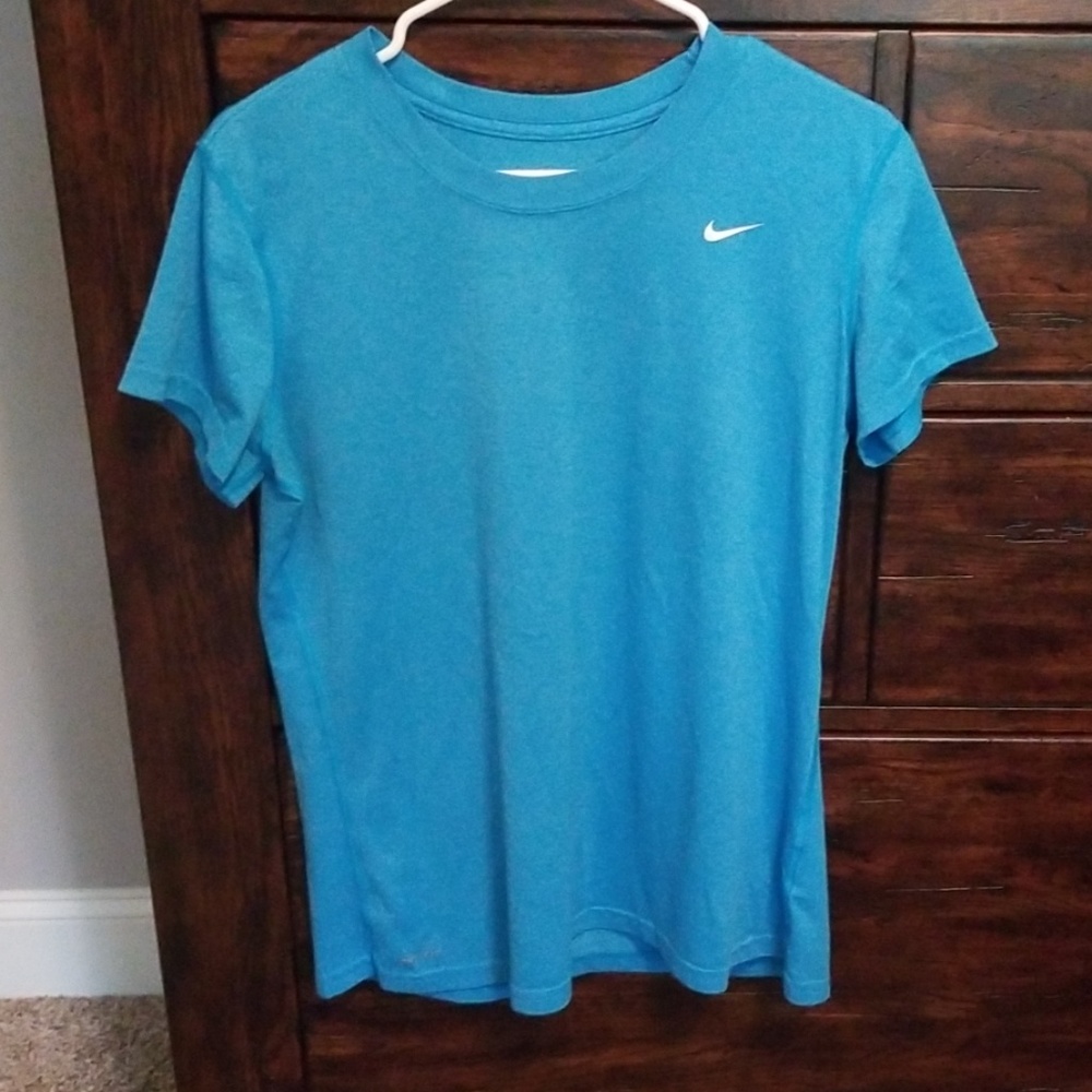 Nike Dri Fit Shirt Size Large